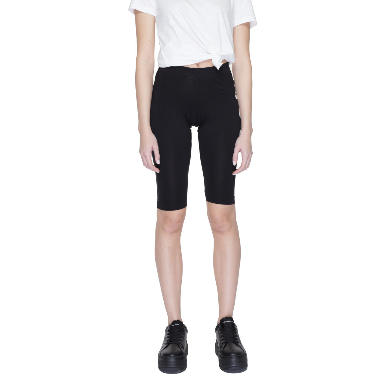 Icon Shorts Donna